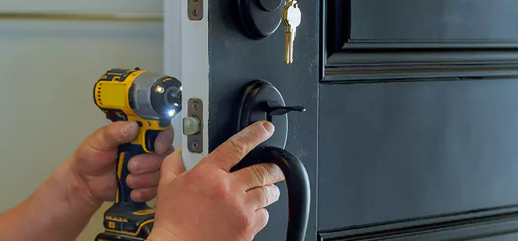 Commercial Door Lock Installation Rogers