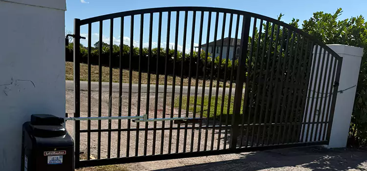 Driveway Fence Repair Rogers